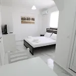 Aliko Apartment Sarande