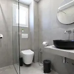 Aliko Apartment *