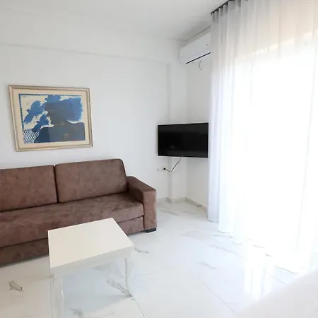Aliko 아파트 Sarandë
