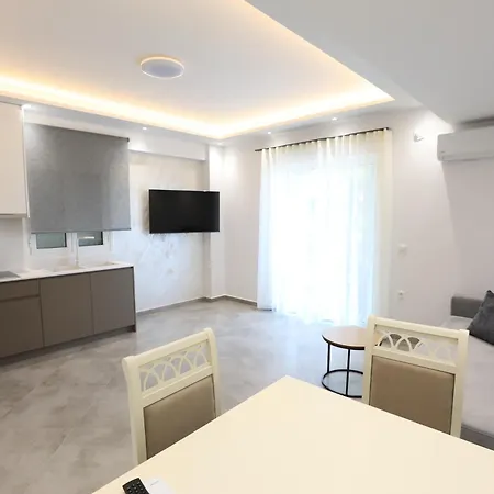 아파트 Aliko Sarandë